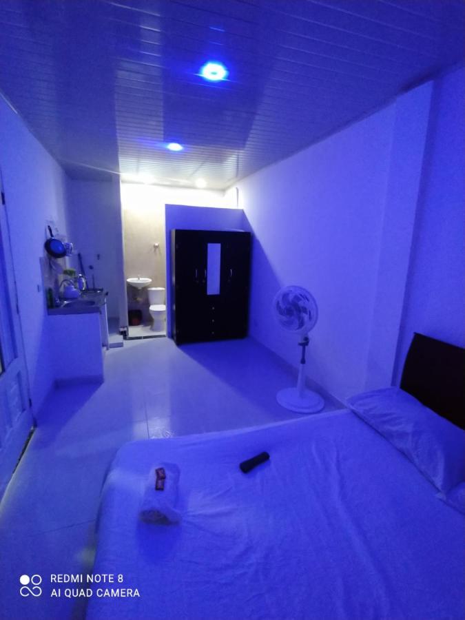 Apartaestudios El Descanso Cali Exteriör bild